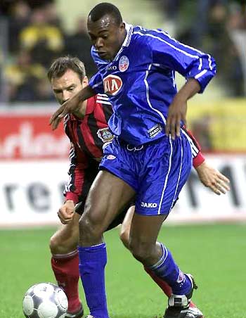 赛经验击败 赛经验击败